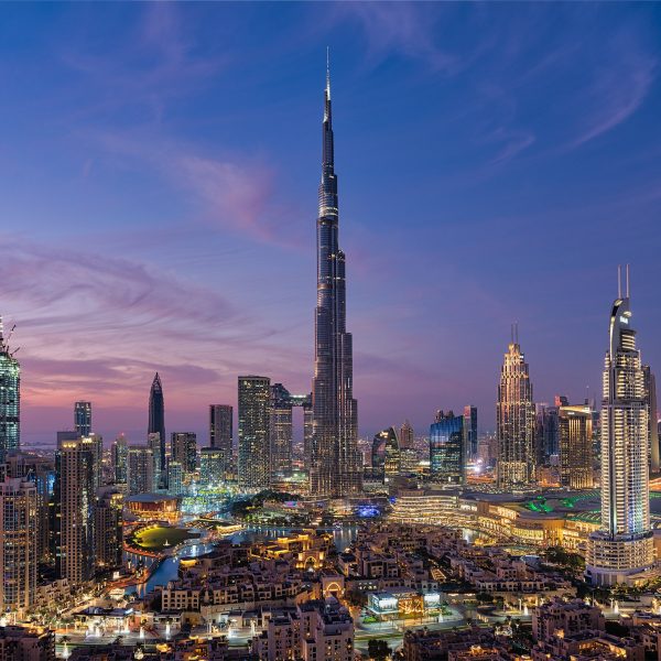 dubai-uae-burj-khalifa-dubai-oae-burdzh-khalifa-nochnoi-goro